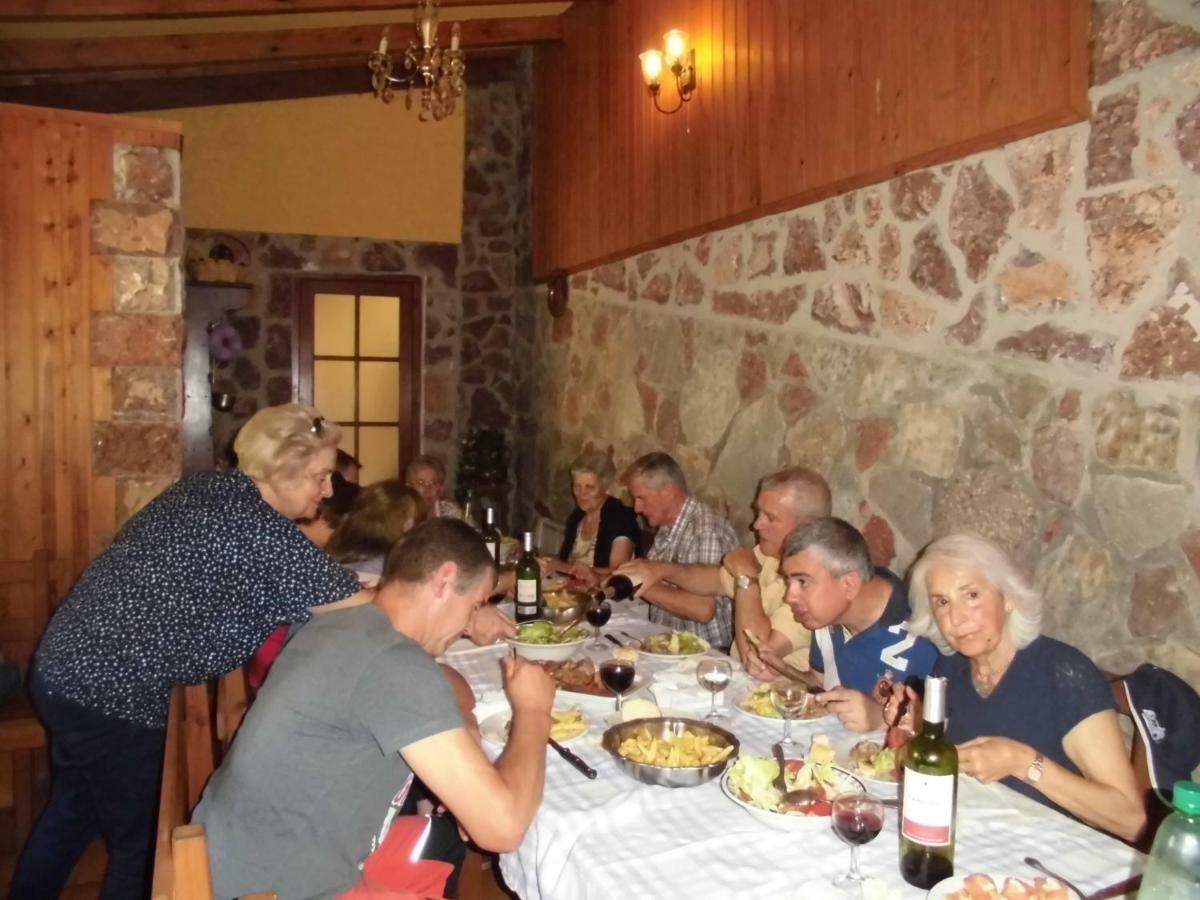 El Molino Hotel Arenas De Cabrales Buitenkant foto