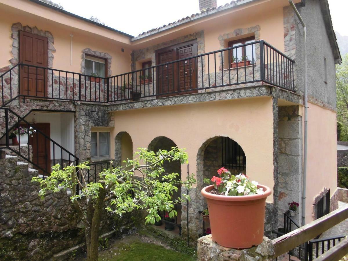 El Molino Hotel Arenas De Cabrales Buitenkant foto