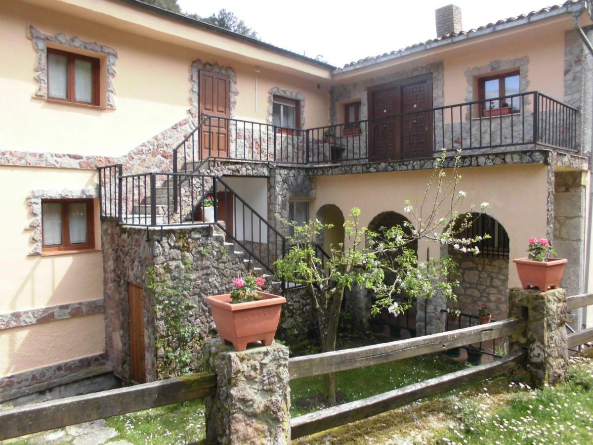 El Molino Hotel Arenas De Cabrales Buitenkant foto