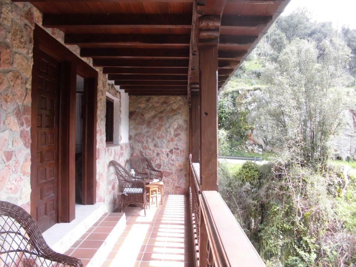 El Molino Hotel Arenas De Cabrales Buitenkant foto