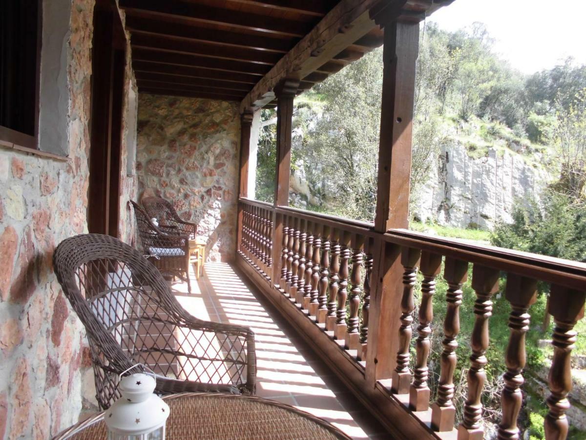 El Molino Hotel Arenas De Cabrales Buitenkant foto